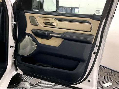 Used 2019 RAM 1500 Limited image 22