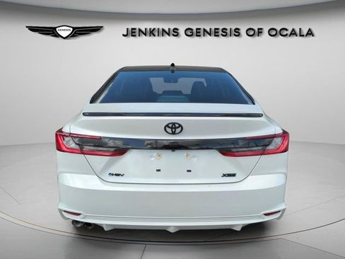 Used 2025 Toyota Camry XSE image 5