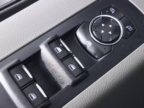 Used 2017 Ford F150 XLT w/ Trailer Tow Package image 27