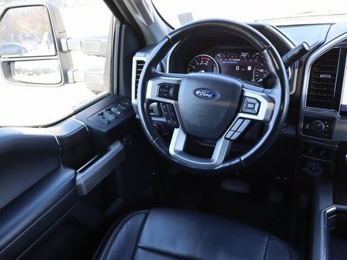 Used 2022 Ford F250 Platinum image 19