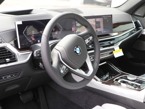 Certified 2026 BMW X5 sDrive40i image 14