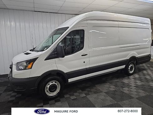Used 2025 Ford Transit 250 148 High Roof Extended w/ Load Area Protection Package RWD image 7