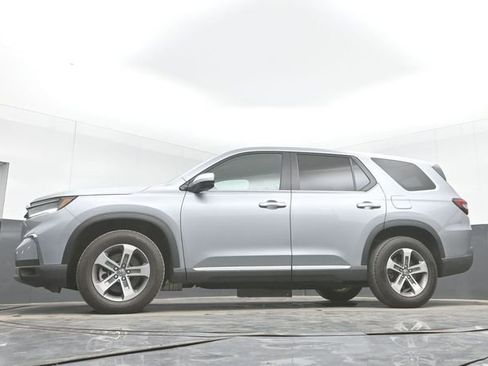 Certified 2023 Honda Pilot EX-L image 30