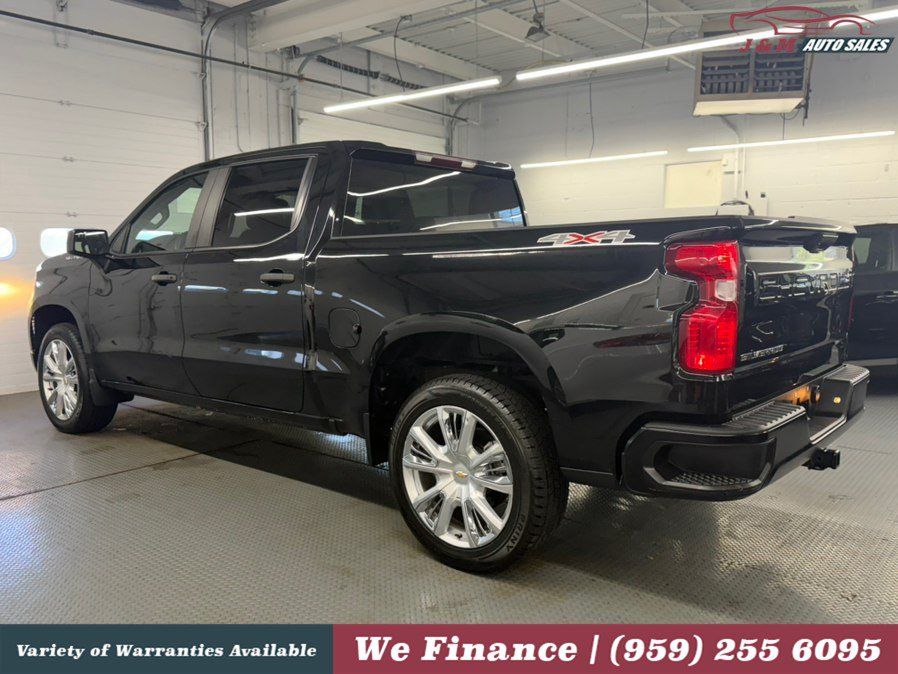 Used 2022 Chevrolet Silverado 1500 W/T w/ WT Value Package AWD/4WD image 11