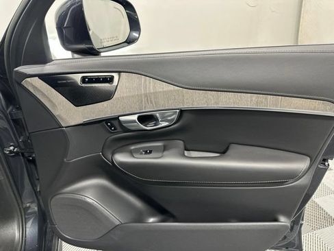 Used 2022 Volvo XC90 T6 Inscription w/ Advanced Package AWD/4WD image 32