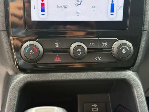 Used 2024 Ford Ranger XLT w/ Trailer Tow Package image 18