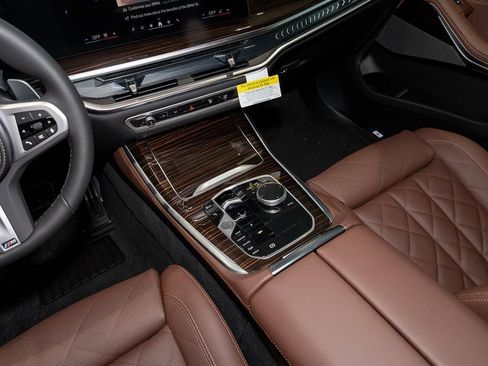 New 2026 BMW X5 xDrive40i w/ M Sport Package AWD/4WD image 11