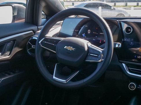 New 2026 Chevrolet Equinox EV LT FWD image 14