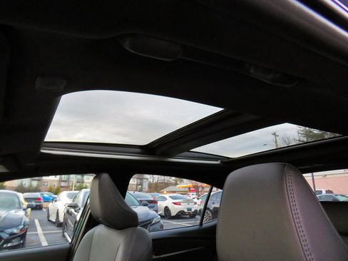 Used 2025 Toyota Camry XSE image 35