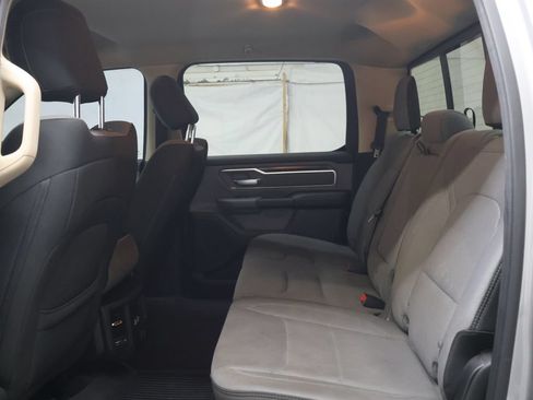 Used 2019 RAM 1500 Big Horn AWD/4WD image 14