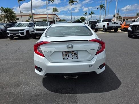 Used 2020 Honda Civic Sport image 6