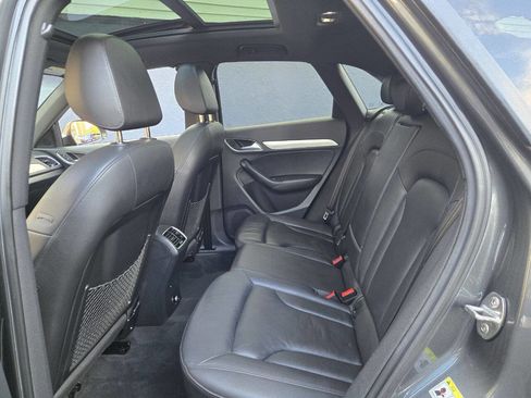 Used 2018 Audi Q3 2.0T Premium w/ Convenience Package AWD/4WD image 8