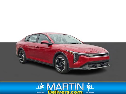 Used 2025 Kia K4 EX FWD image 1
