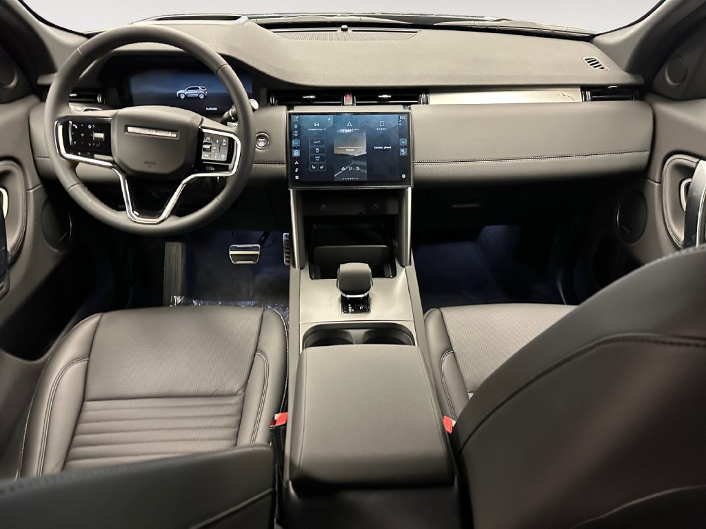 New 2026 Land Rover Discovery Sport Landmark AWD/4WD image 11