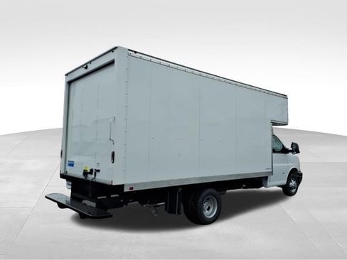 New 2025 Chevrolet Express 3500 w/ Power Convenience Package RWD image 3