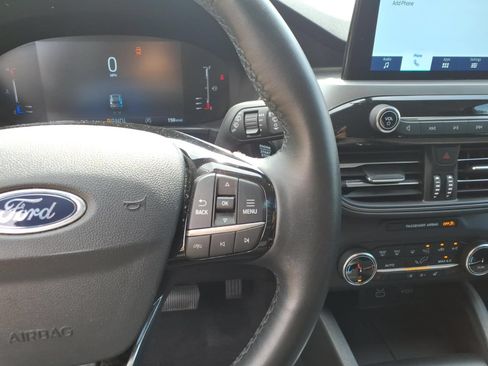 Used 2024 Ford Escape Active AWD/4WD image 24