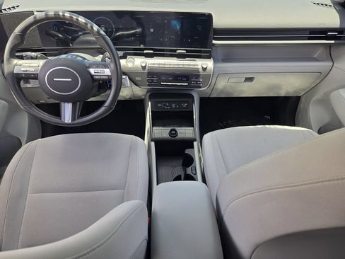 Certified 2025 Hyundai Kona SEL FWD image 12