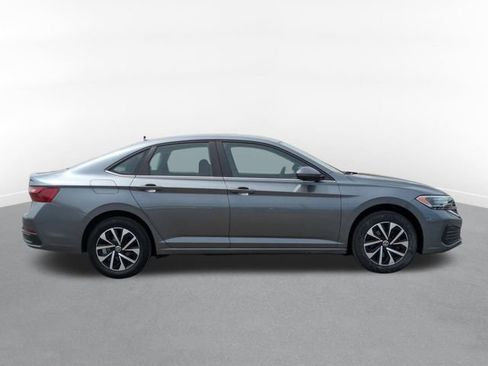 Used 2022 Volkswagen Jetta S FWD image 2