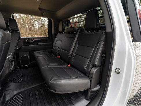 New 2026 Chevrolet Silverado 3500 LT w/ Convenience Package image 38