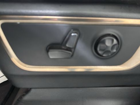 Used 2021 RAM 1500 Limited image 30