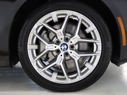 Used 2026 BMW 330i xDrive Sedan AWD/4WD image 78
