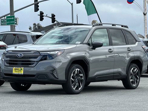 New 2026 Subaru Forester Premium AWD/4WD image 8