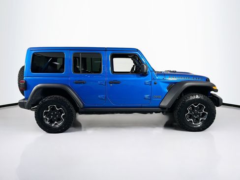 Used 2022 Jeep Wrangler Unlimited Rubicon 4xe AWD/4WD image 4