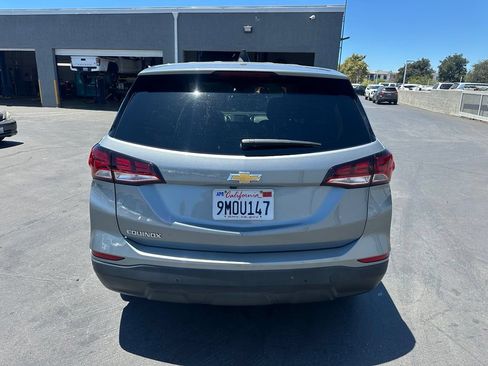 Used 2024 Chevrolet Equinox LS FWD image 3