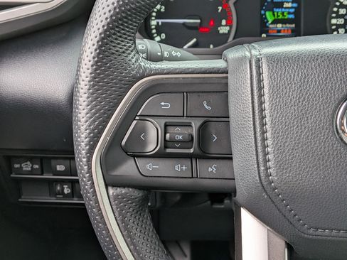 Used 2025 Toyota Tundra SR5 w/ SR5 Premium Package image 29