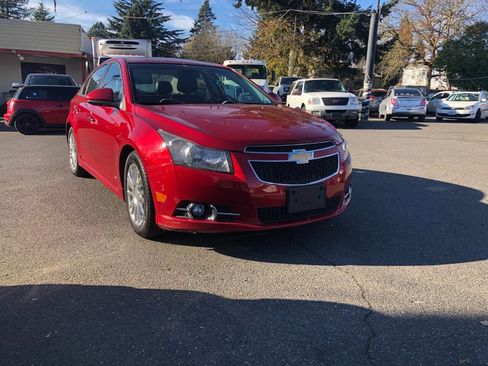 Used 2012 Chevrolet Cruze LTZ w/ RS Package image 6