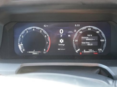 Used 2024 Toyota Tacoma TRD Off-Road AWD/4WD image 27