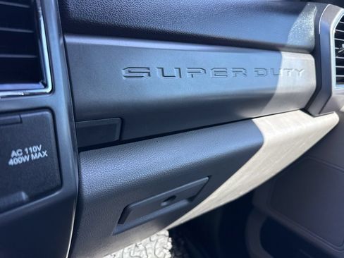 Certified 2019 Ford F550 4x4 SuperCab Super Duty w/ XLT Value Package image 28