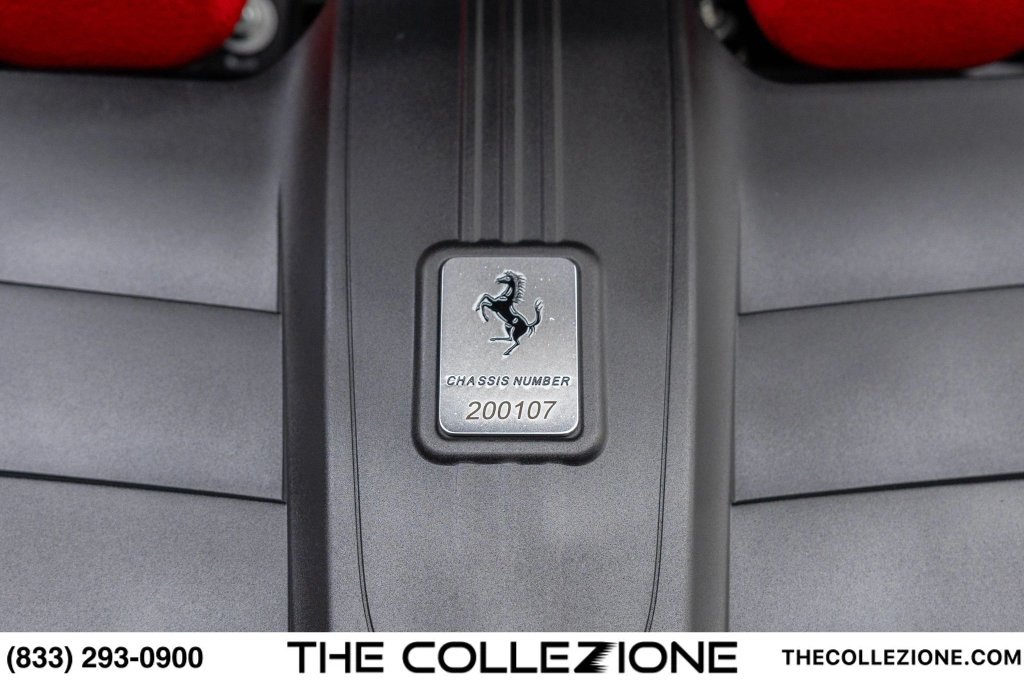 Used 2014 Ferrari F12 Berlinetta RWD image 98