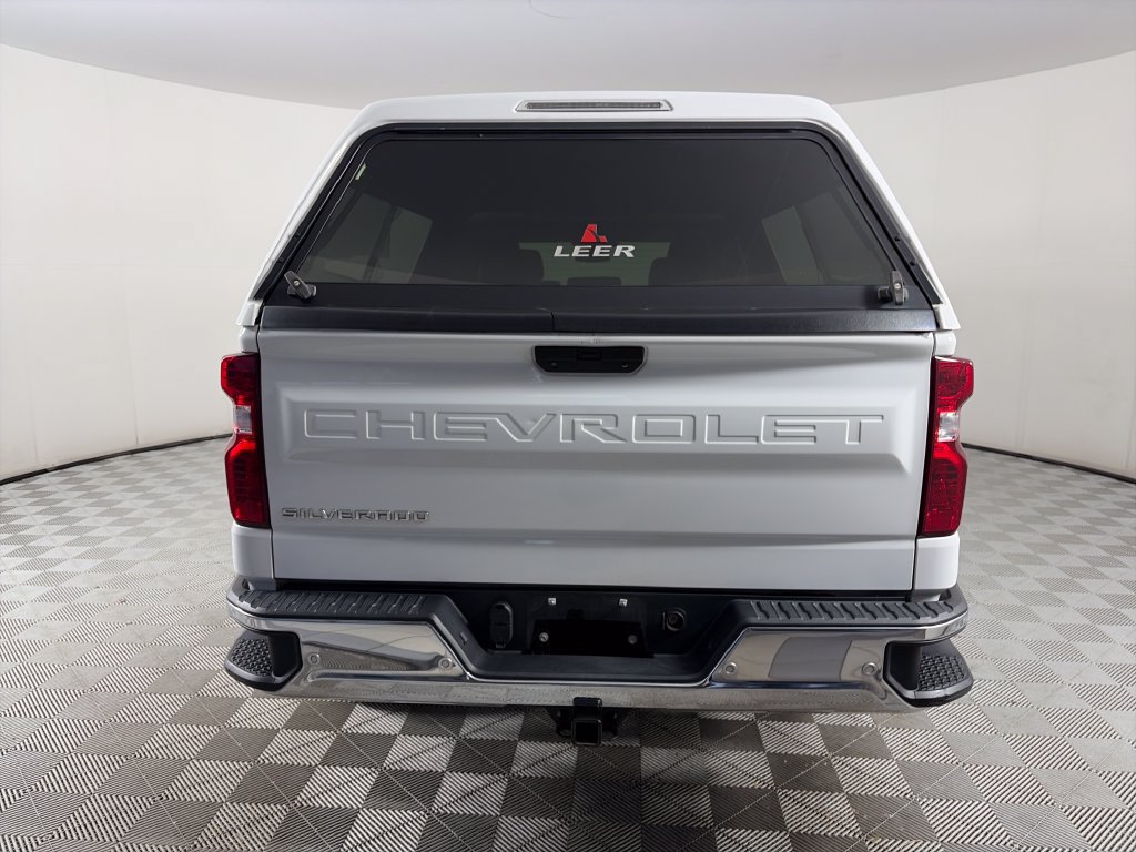 Used 2021 Chevrolet Silverado 1500 W/T w/ WT Value Package AWD/4WD image 6