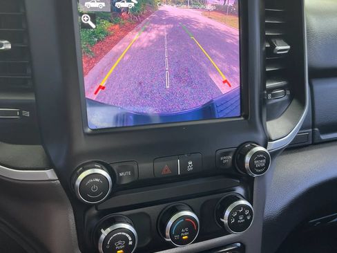 Used 2019 RAM 3500 Big Horn RWD image 13