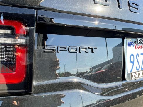 Used 2025 Land Rover Discovery Sport Dynamic SE image 10