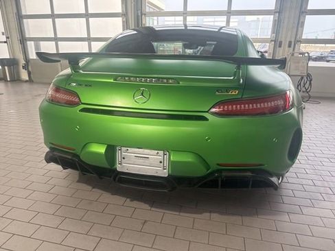 Used 2018 Mercedes-Benz AMG GT R image 8