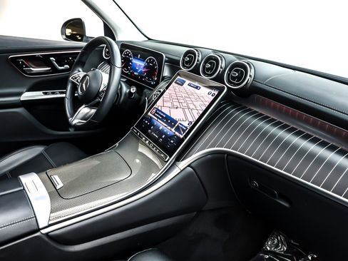 Used 2023 Mercedes-Benz GLC 300 w/ Exclusive Trim Package image 16