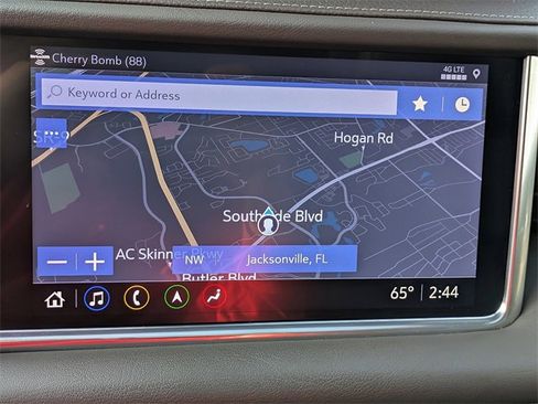 Used 2021 GMC Yukon Denali w/ Denali Ultimate Package image 24