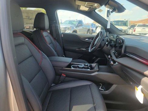 New 2026 Chevrolet Equinox RS FWD image 9