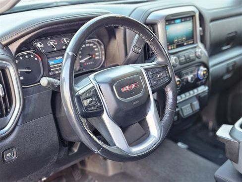 Used 2019 GMC Sierra 1500 SLE image 16