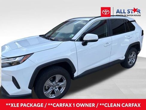 Used 2022 Toyota RAV4 XLE image 1