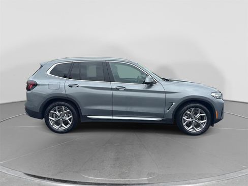 Used 2023 BMW X3 xDrive30i w/ Convenience Package AWD/4WD image 7