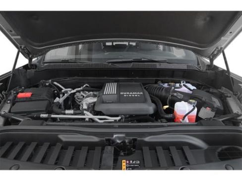 Used 2019 Chevrolet Silverado 1500 High Country w/ Technology Package AWD/4WD image 12
