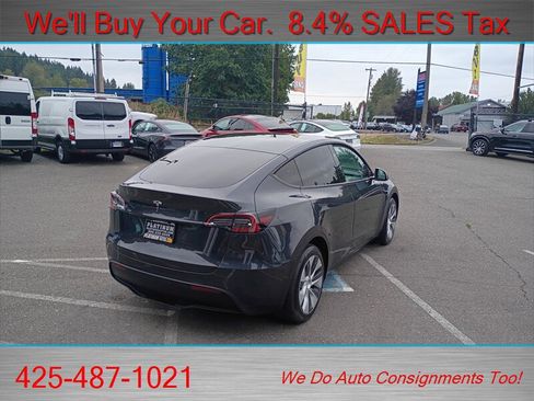 Used 2024 Tesla Model Y Long Range AWD/4WD image 6