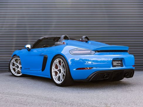 Certified 2025 Porsche 718 Boxster Spyder RS RWD image 3