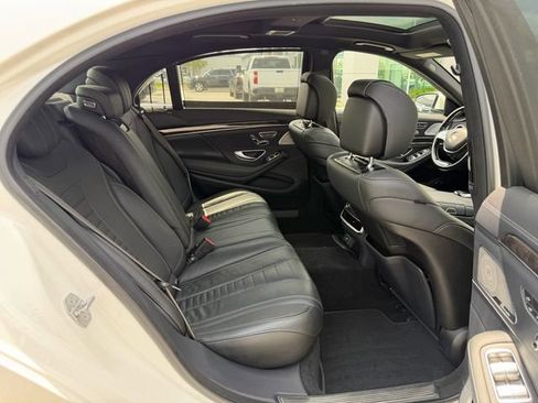 Used 2017 Mercedes-Benz S 550 4MATIC Sedan image 18