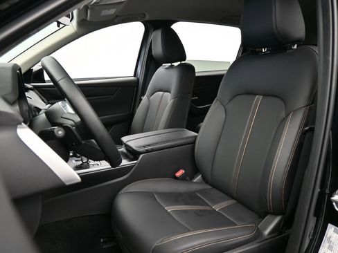 Used 2025 MAZDA CX-90 3.3 Turbo w/ Select Package image 10