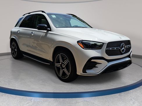 Used 2026 Mercedes-Benz GLE 450 4MATIC image 4