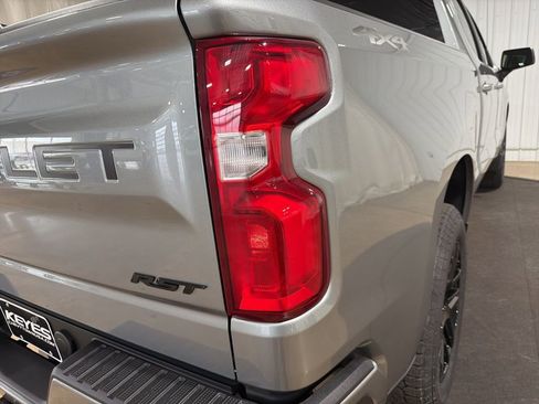 New 2026 Chevrolet Silverado 1500 RST w/ Dark Appearance Package image 16